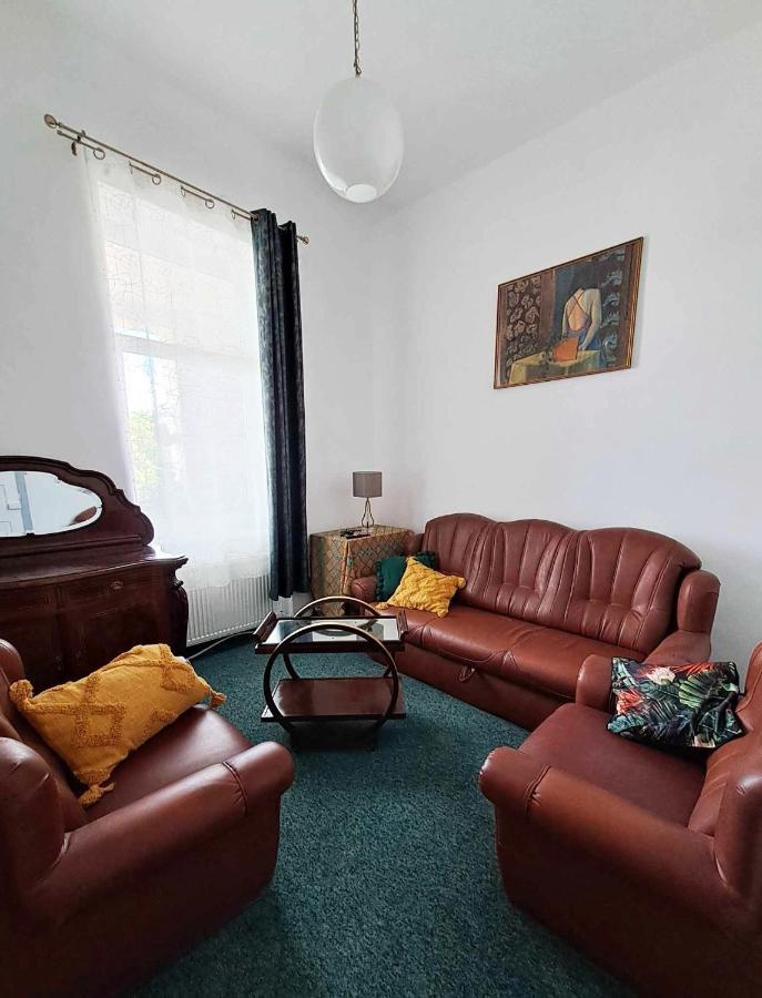 Апартаменты Hestia Lux Клуж-Напока Экстерьер фото